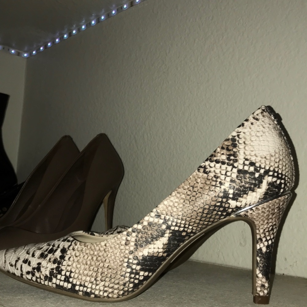 Snake Skin Pumps